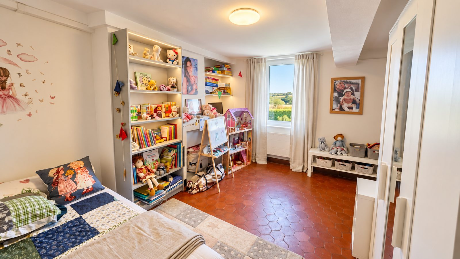 Chambre d'enfant aménagée